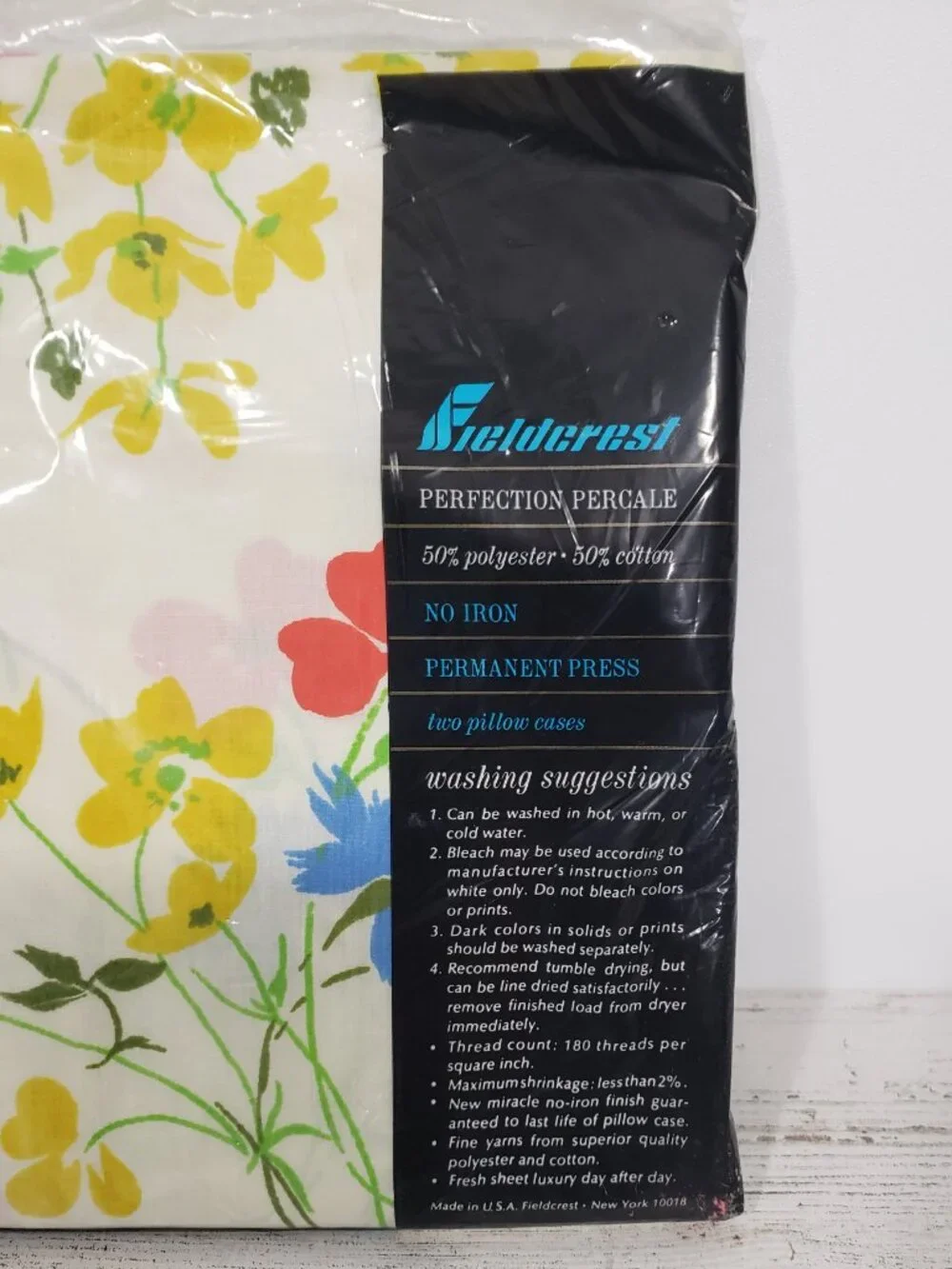 Vintage Fieldcrest Pair of Floral Standard Pillowcases NIP